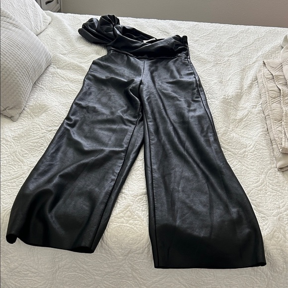 Sachin + Babi Jagger Black One-Shoulder Jumpsuit - Picture 6 of 9